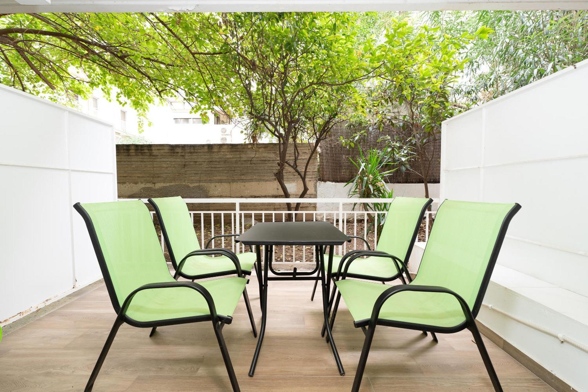 Spacious Peaceful Studio In Athens Exterior photo