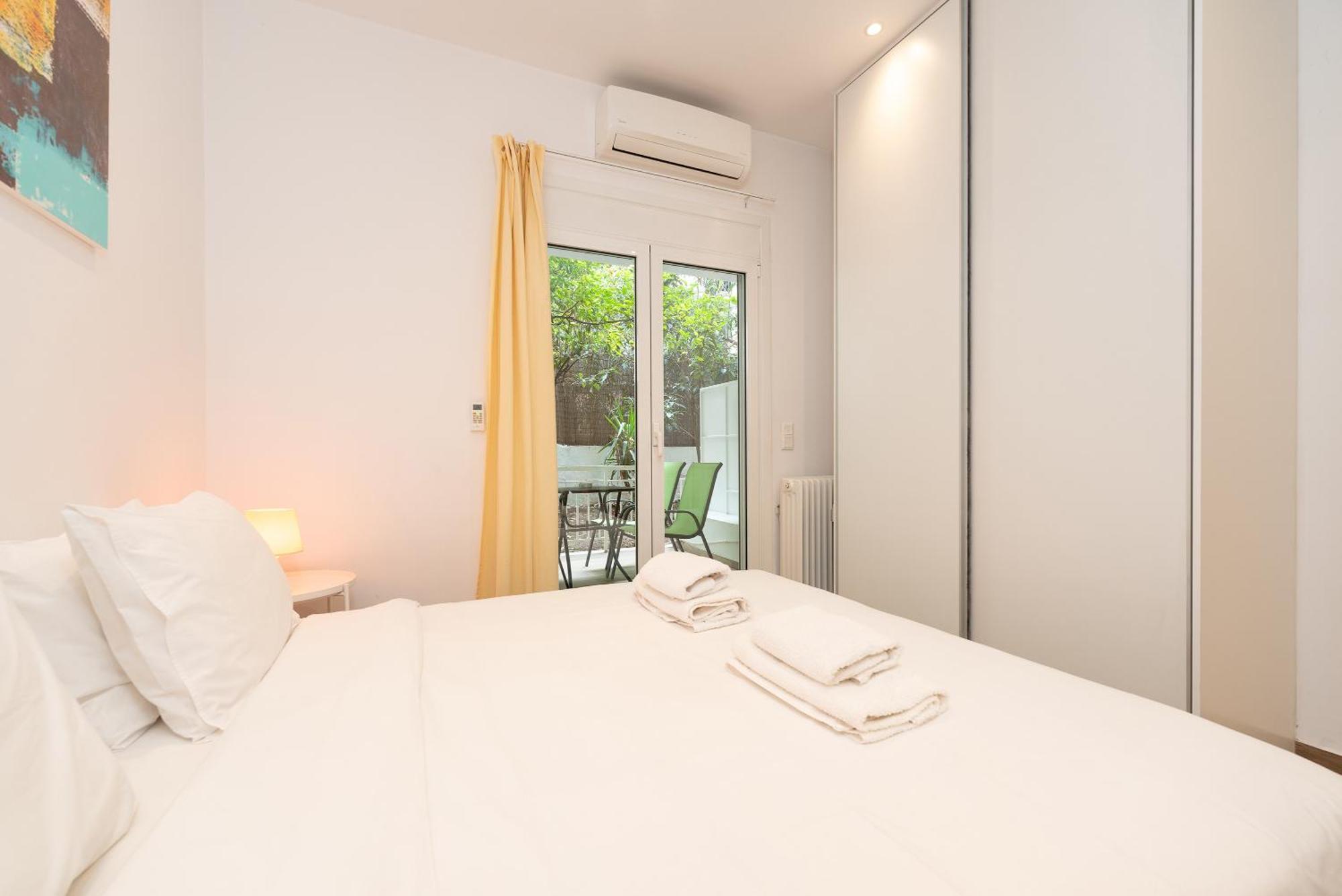 Spacious Peaceful Studio In Athens Exterior photo